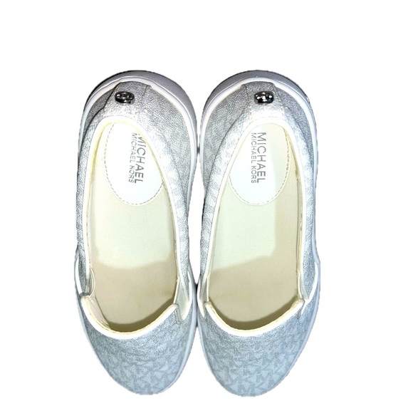 MICHAEL Michael Kors Teddi Signature Logo Slip-On Sneaker,Bright White,Size 6.5M - Picture 9 of 12